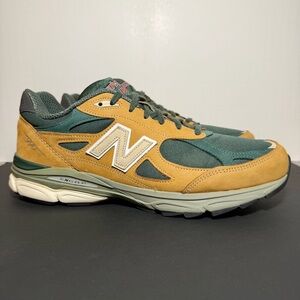 Mens NEW BALANCE 990v3 Made in USA x Teddy Santis Sneakers / Size 12 Medium